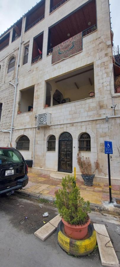 Khirfan Crown Houses -Downtown Amman Luaran gambar